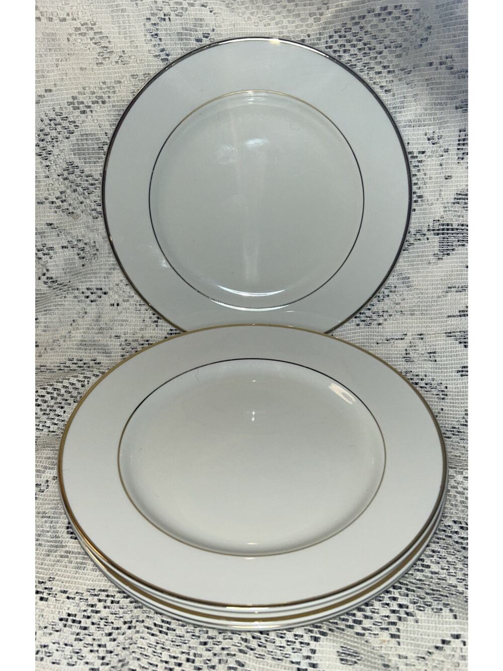ROYAL LIMITED Golden Ivory China JAPAN GOLD TRIM SET OF 4 SALAD PLATES 7 3/4"